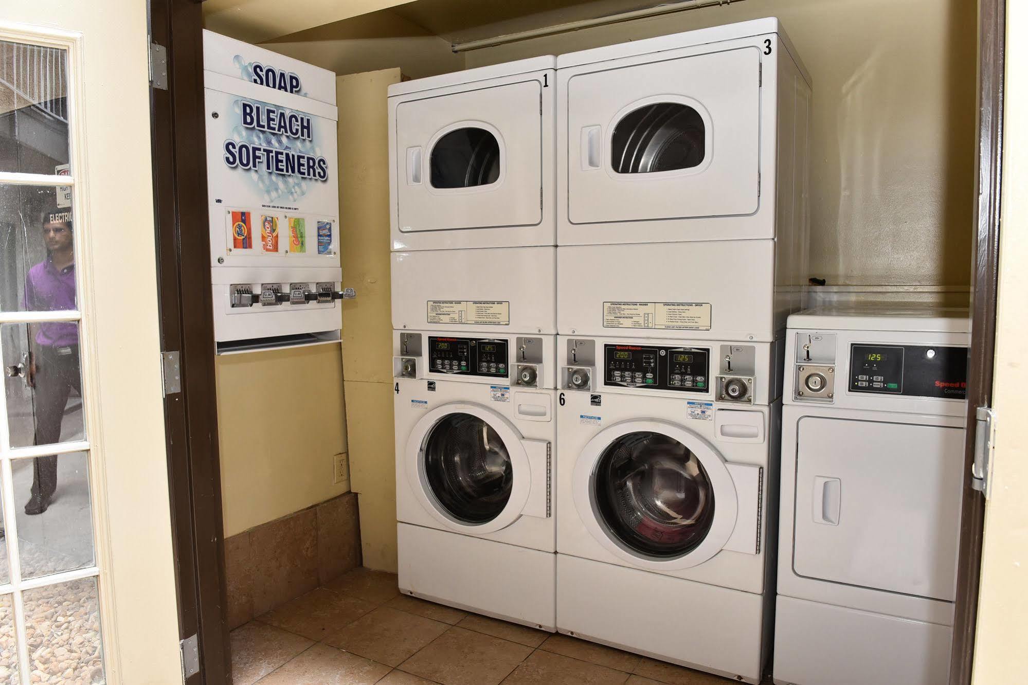 Masters Inn Tucker Εξωτερικό φωτογραφία